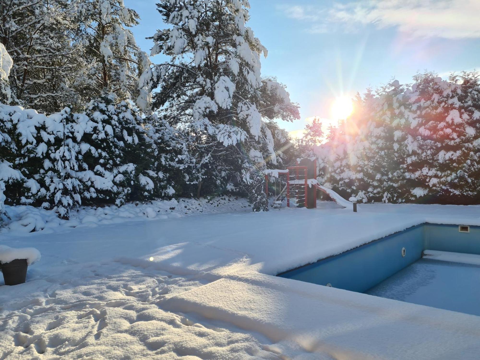 Wigwam Dom Z Basenem Na Kaszubach Villa Sulęczyno Екстериор снимка